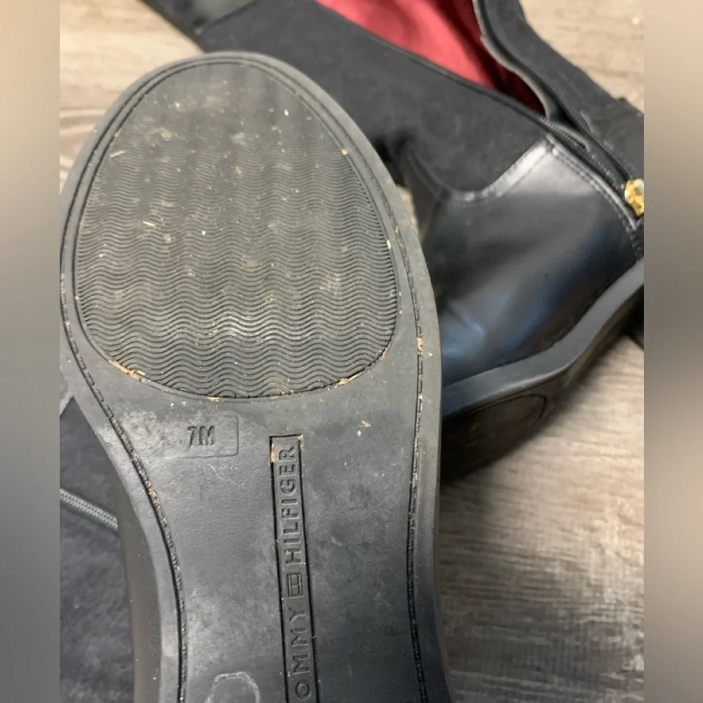 Tommy Hilfiger Riding Style Boots Black Faux Leather and Wool.  Sz 7.   EUC!